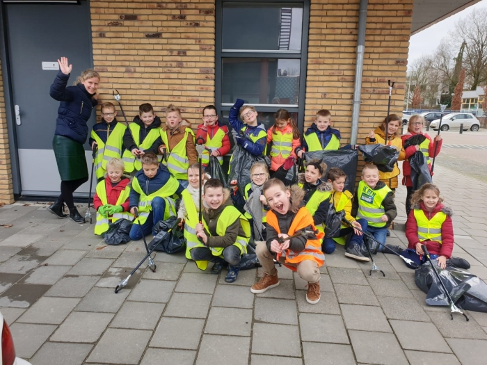 Opruimhelden groep 4c Joh. Calvijnschool