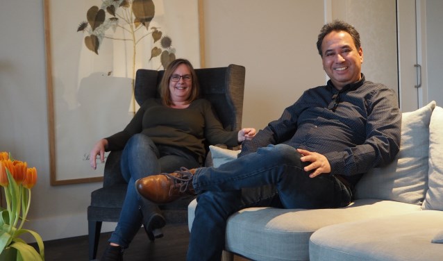 Wendy en Dennis Schanschort gaan als nieuw zorgechtpaar aan de slag.