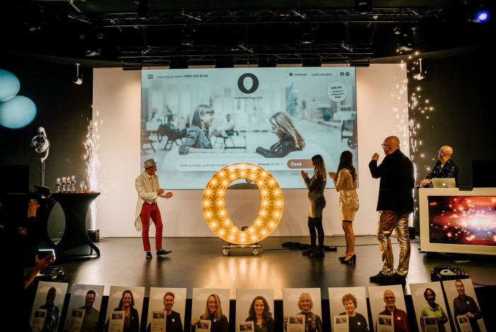 Feestelijke lancering onemeeting.com