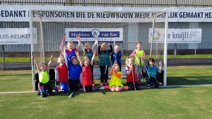 Enthousiaste jeugdleden HC Nijkerk