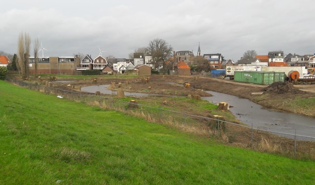 De bomenkap bij nieuwbouwlocatie De Rokerij.