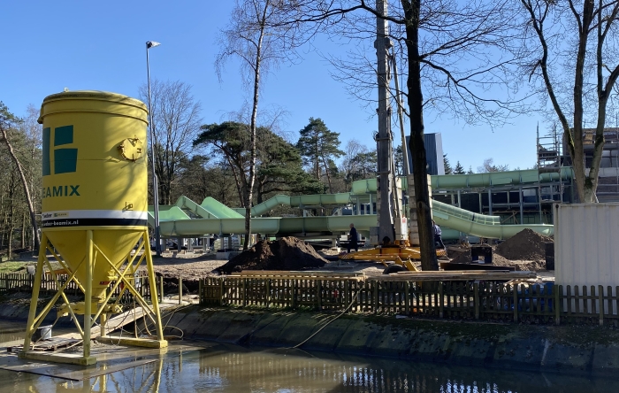 Bouw Wildwaterbaan