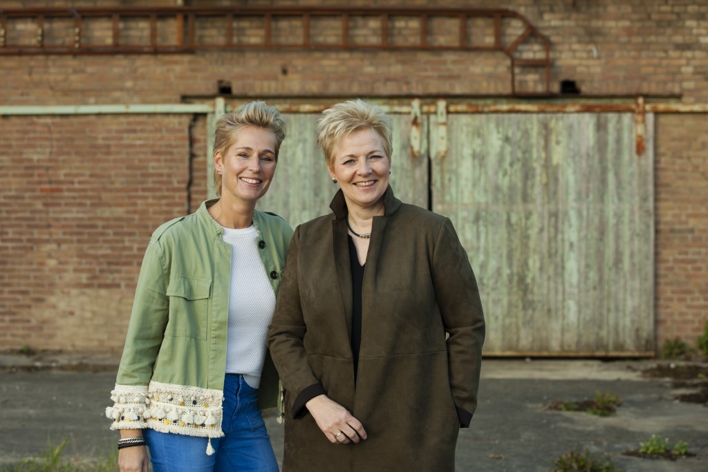 Irma van den Brink en Ina Vernooij van Pink bij Duurstede