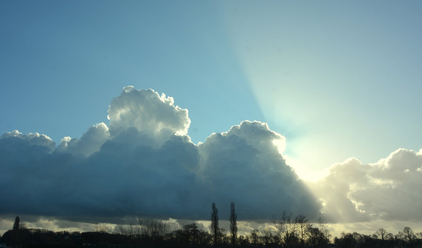 'Er lijkt een sluier tussen mij en de zon te hangen.'
