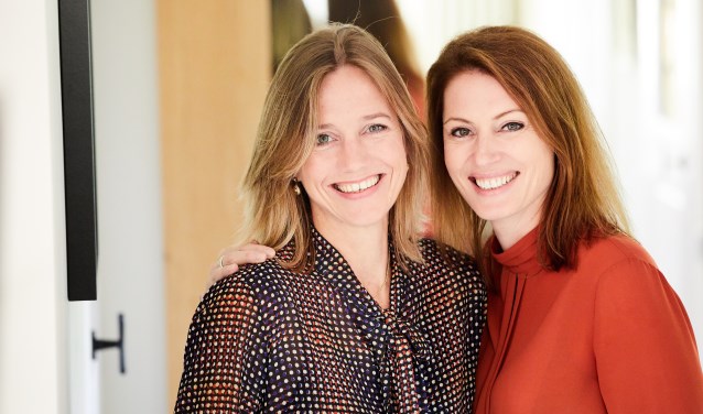 Elles Steeghs en Marieke Kaal van MARÈLL Makelaars.