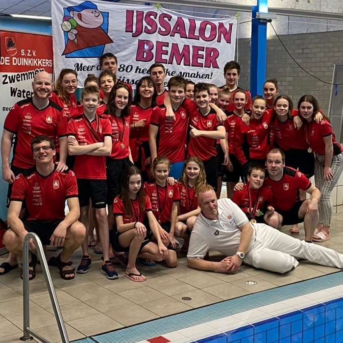 Team De Duinkikkers! IJssalon Bemer Kikkerwedstrijd