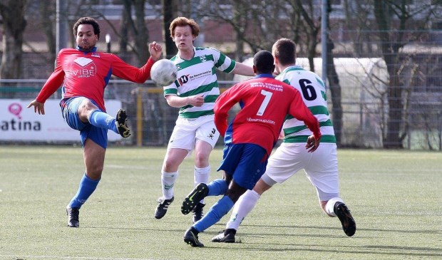 Amstelveen Heemraad verloor thuis met 0-5 van JOS/Watergraafsmeer.