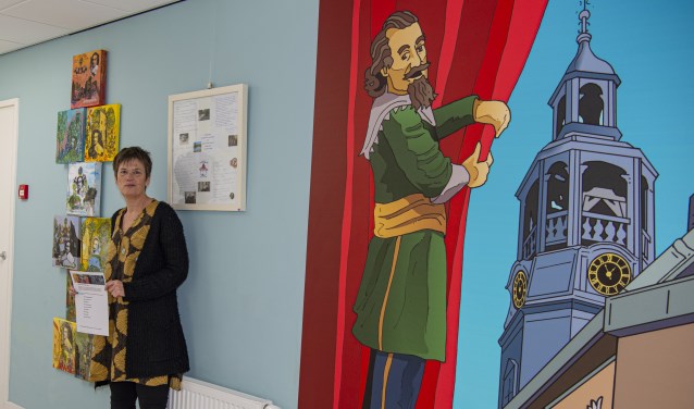 Anky Weitkamp van De Pauwehof voor het werk van enkele cursisten