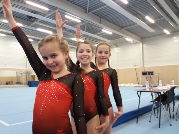 Amy v.d. Andel, Isa v.d. Giessen en Jayda Dubbeldam