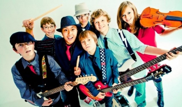 Kinderen maken muziek
