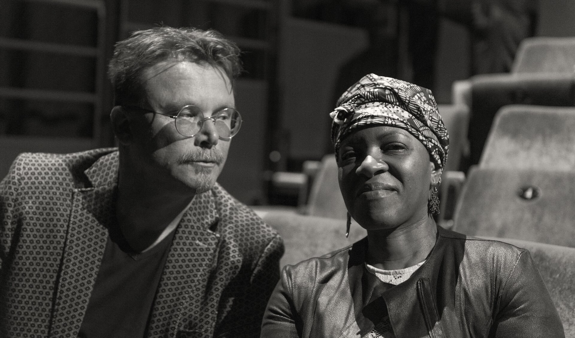 Marti Jansen, hier op de foto met Mpho Tutu.