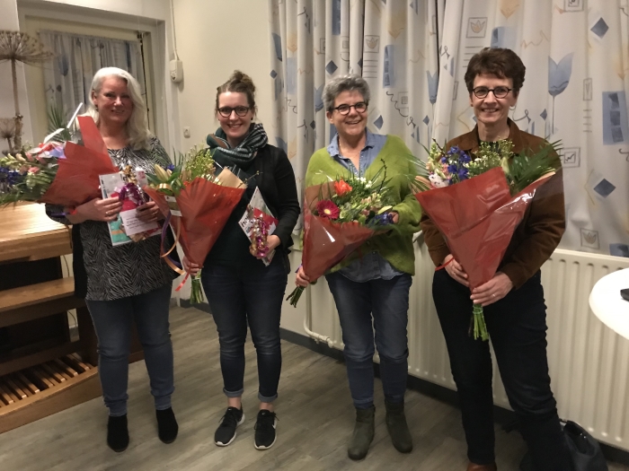 Op de foto vlnr, Gea Grotenberg, Petra Hoogeveen, Johanna Koster en Jannette Fidder