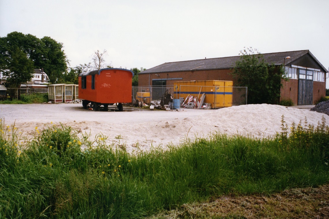 Houten Toen De eerste kringloopwinkel Houtens Nieuws Nieuws uit de