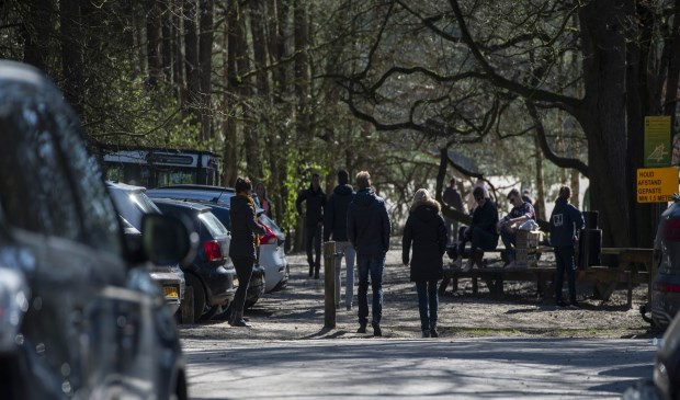 In en rond de natuurgebieden was het afgelopen weekeinde nog druk. Daar moet paal en perk aan worden gesteld.