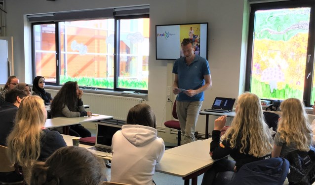 De komende tijd geen fysieke lessen, maar leren op afstand voor studenten Da Vinci College.