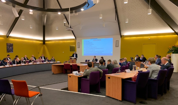 <p>De raadszaal in Houten (voor corona)</p>