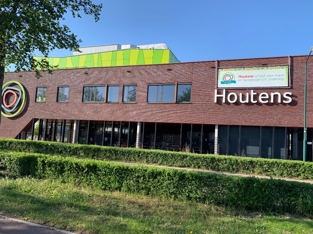 Houtens