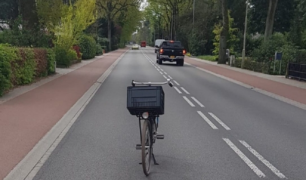 Een veelzeggende foto op de Arnhemseweg in Otterlo.