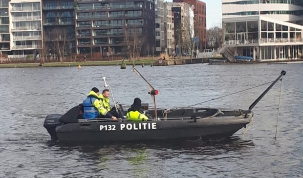 Op diverse locaties rondom de Amstel werd al eerder uitgebreid gezocht.