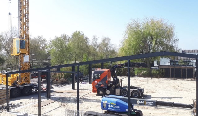 Volop werkzaamheden bij Nieuwenhuis Buitenleven.