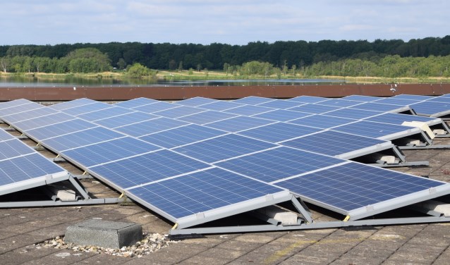 Zonnepanelen op het gemeentehuis