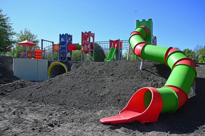 nieuw speelfort speeltuinvereniging Zwanenburg