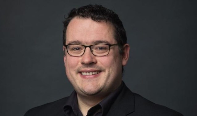Rutger van Breemen (GroenLinks) was voorzitter bij de eerste digitale vergaderingen van de raad