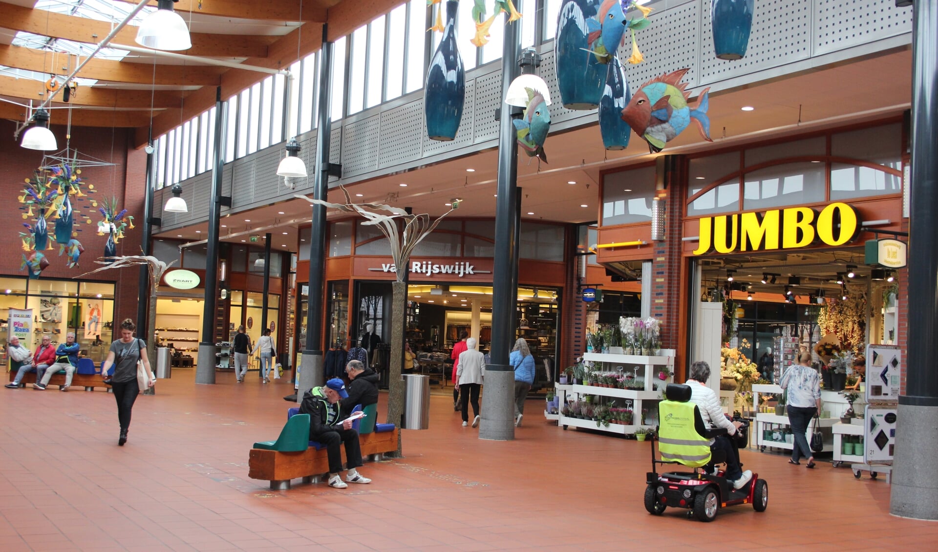 Veilig en comfortabel winkelen in het Piazza Center.