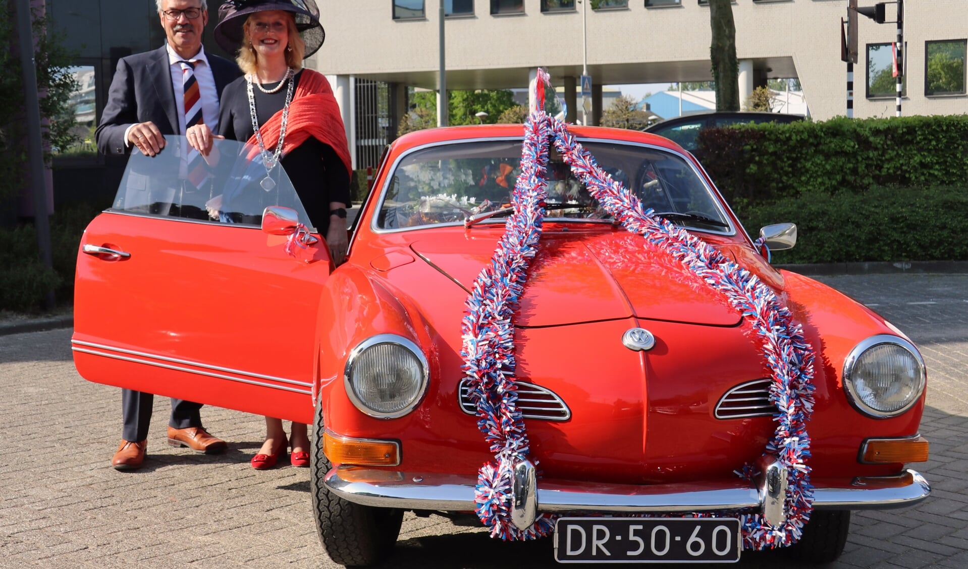 Burgemeester Reinie Melissant-Briene en haar echtgenoot.