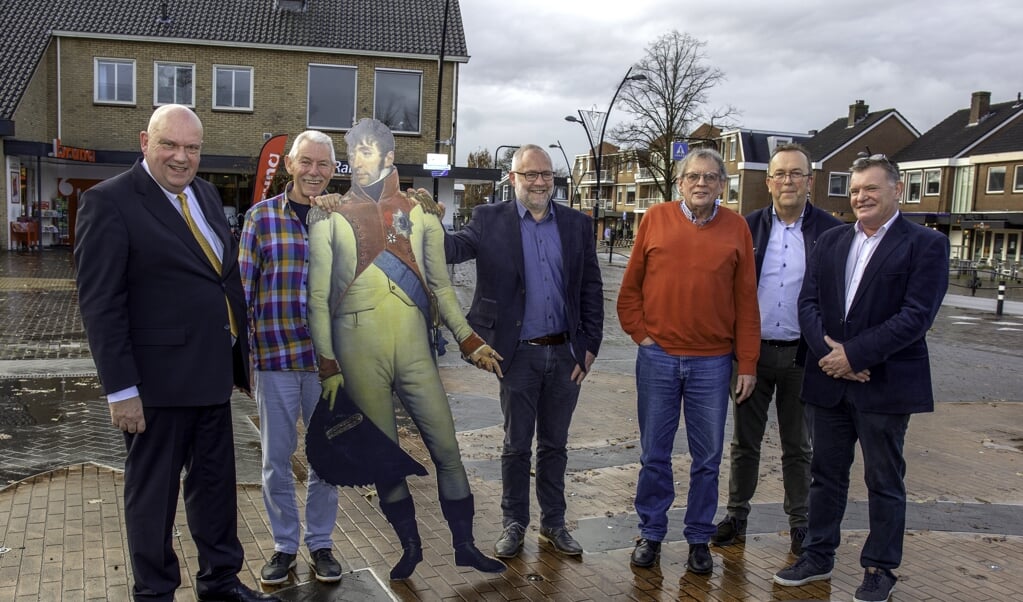 Stichting NiVo, met uiterst links Wilco de Jong, is 'verbijsterd' over het verbod.