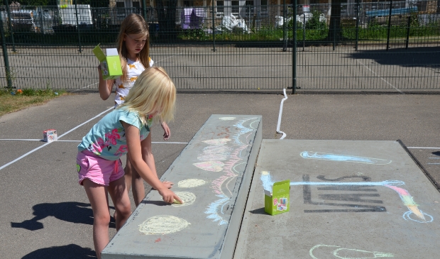 Stoepkrijt Challenge in het Eigenwijks Speelpark