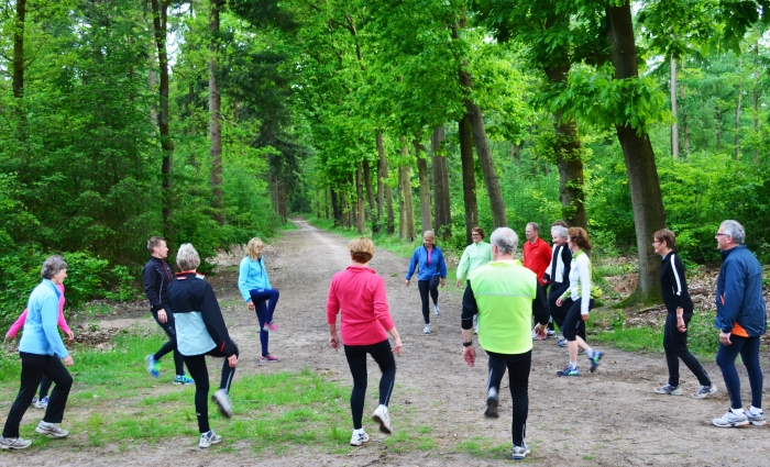 Buigen en strekken als training in ZomerFit skivereniging