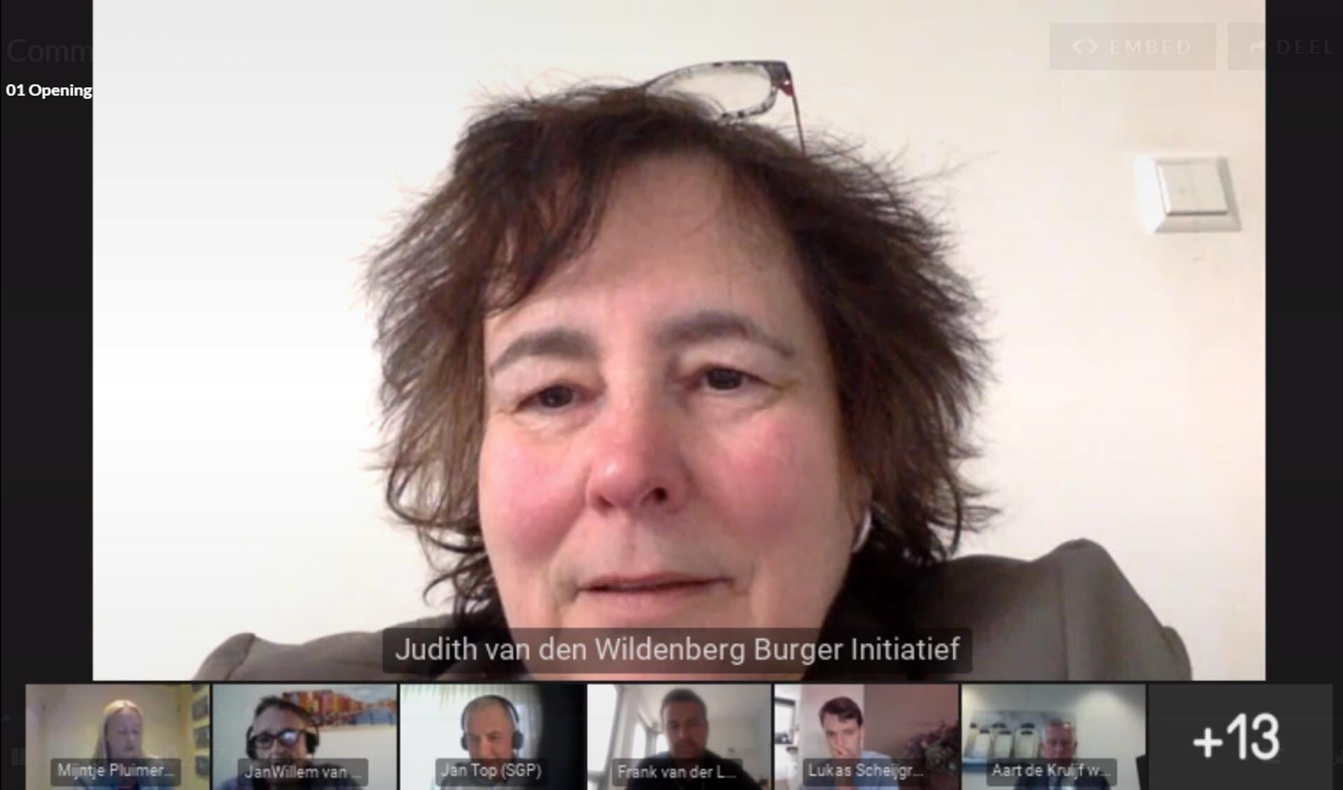 Judith van den Wildenberg (Burger Initiatief) tijdens de digitale commissievergadering van dinsdag 12 mei.
