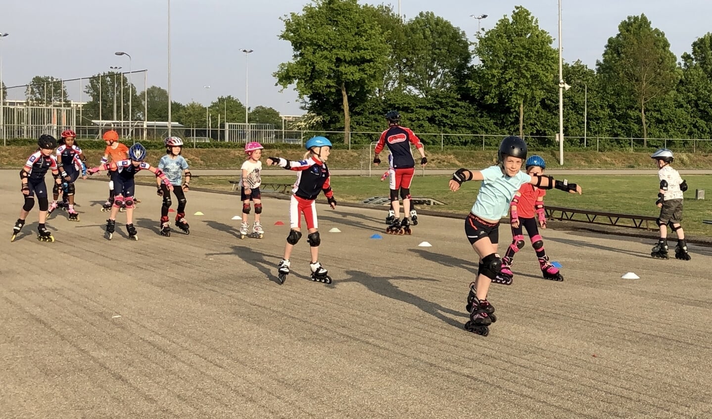 De jongste jeugd had veel plezier tijdens de eerste training van dit seizoen.