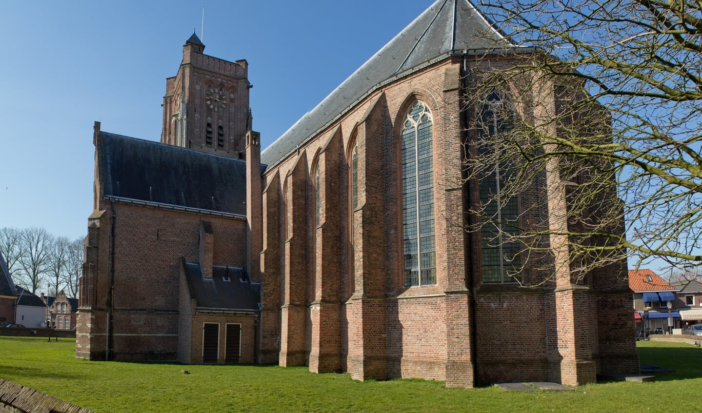 Martinuskerk Woudrichem koorzijde