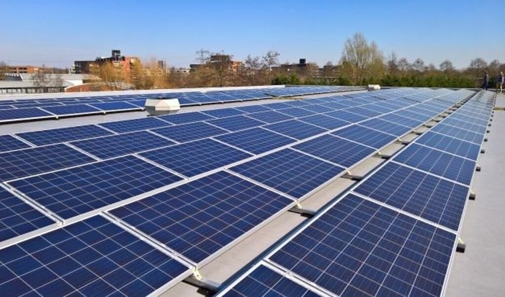Grote daken voor zonne-energie