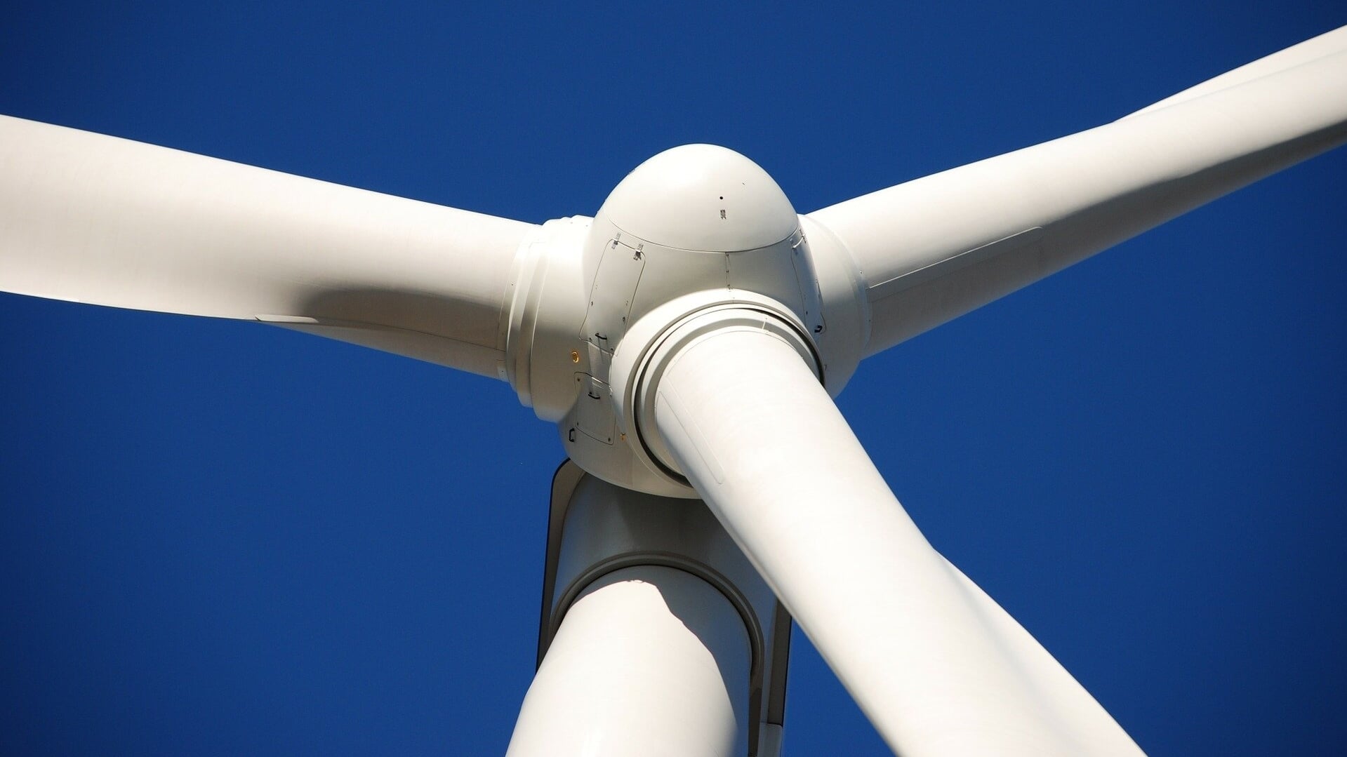 Omwonenden in de klankbordgroep Windpark Horst en Telgt zetten vraagtekens bij de afstand tussen de te plaatsen windturbines en woningen.