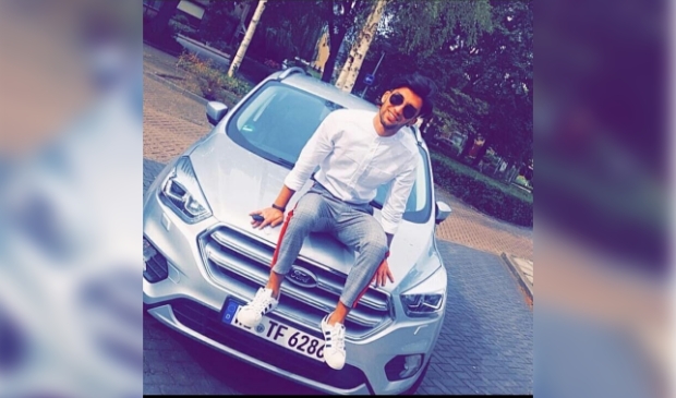 Adnan is blij met zijn taalmaatje. ,,Ik heb het gevoel dat ik niet helemaal alleen ben, ik heb vrienden."
