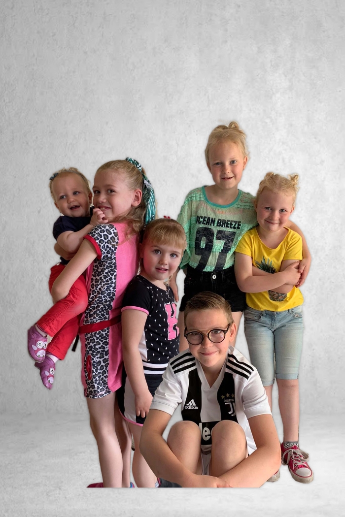 Achterkleinkinderen: Suus, Sarah,Sylke,Gwen,Nova,Niels