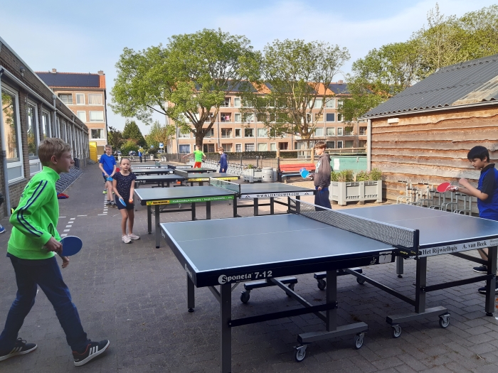 buitentafeltennis bij Over 't Net