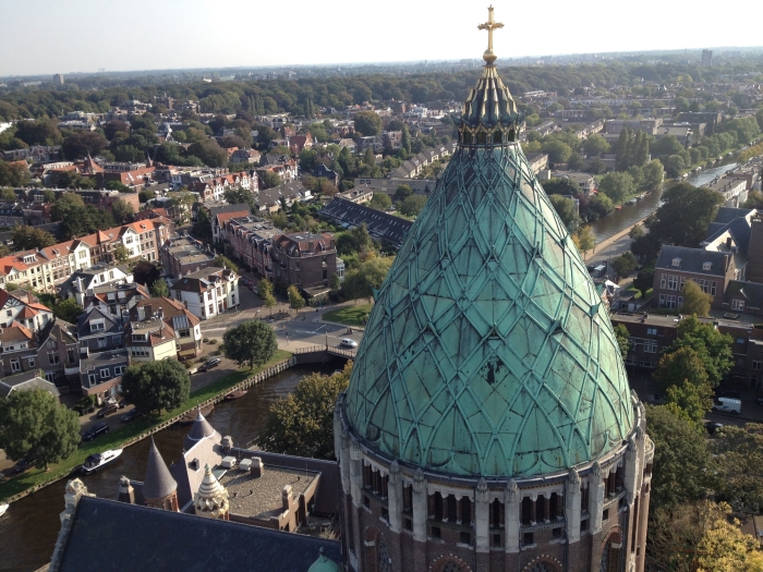 Mooi uitzicht over Haarlem tijdens torenbeklimmingen