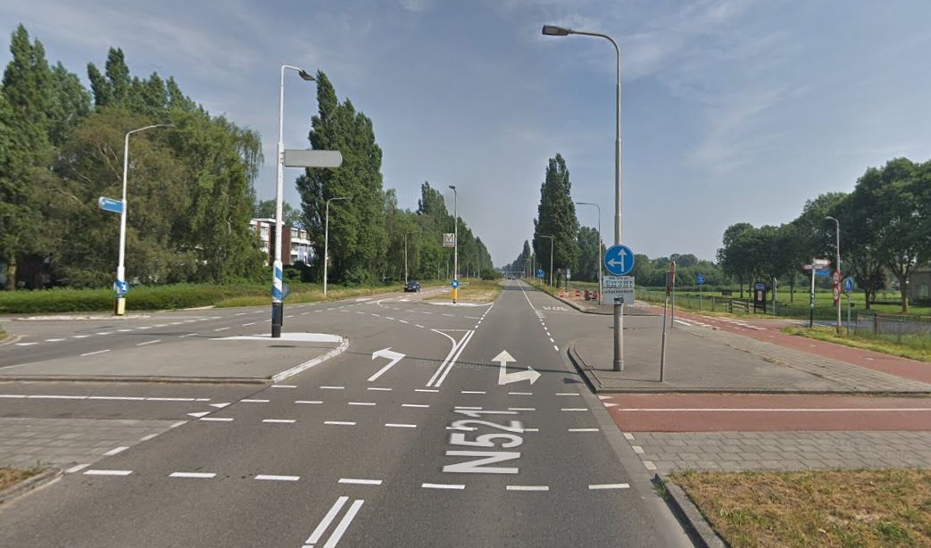 Het kruispunt Bovenkerkerweg en Nesserlaan zal voorlopig geen verkeerslichten krijgen.