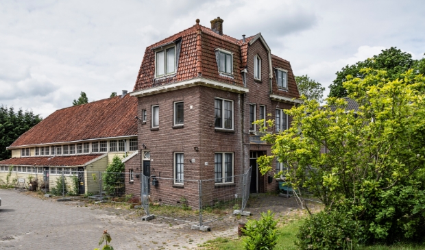 Gezellenhuis.