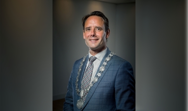 Het is een roerige tijd geweest voor Harm-Jan van Schaik in zijn rol als burgemeester van Harderwijk.