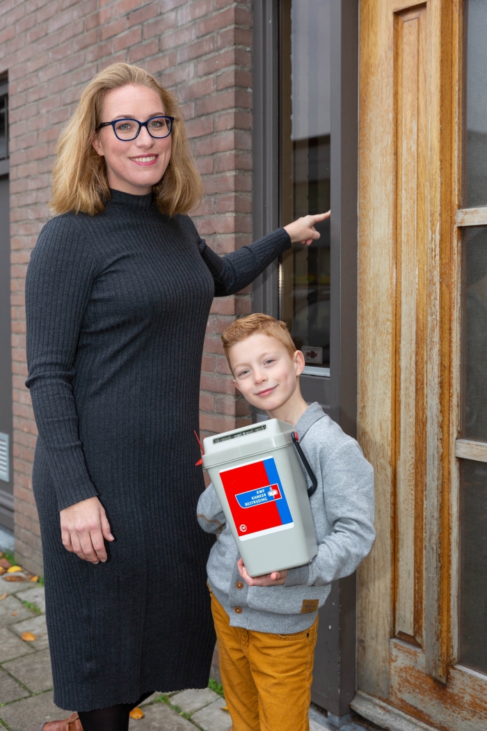 collecte vrouw en kind