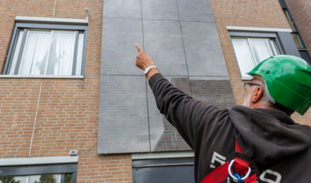 Zonnepanelen aan de gevel