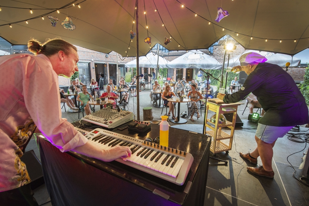 20200626 Flint, eten, BBQ en muziek