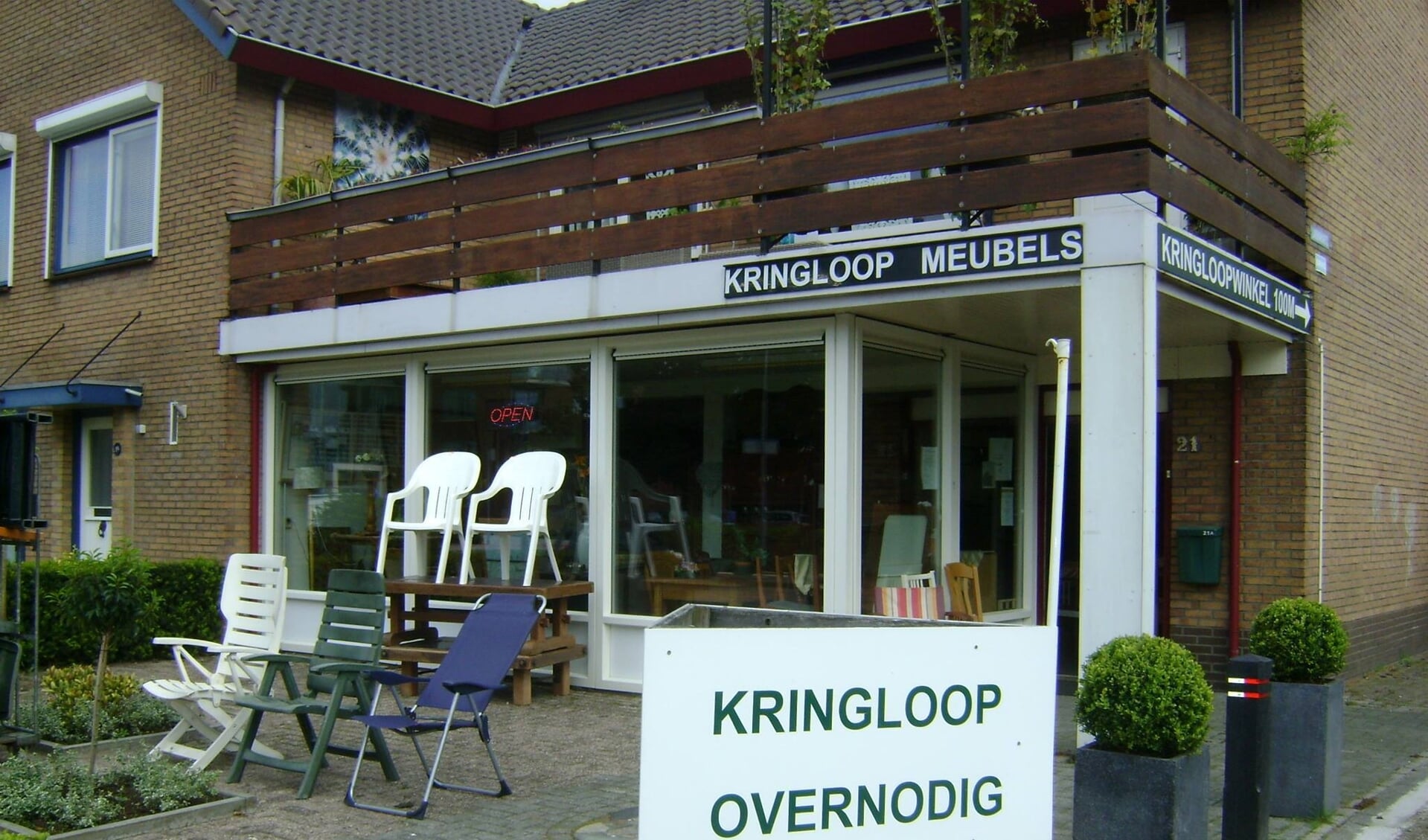 meubelhal engweg 21 putten