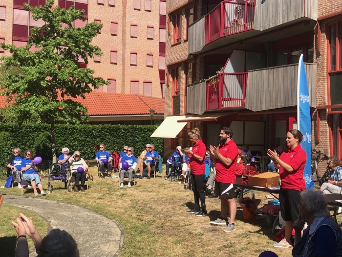 De Nationale balkon Beweegdag in het Reinaldahuis te Haarlem