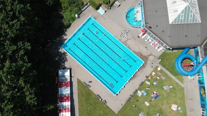 Buitenterrein Bronbad de Lockhorst